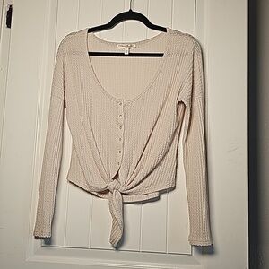 Express One Eleven SP cream knit cropped cardigan